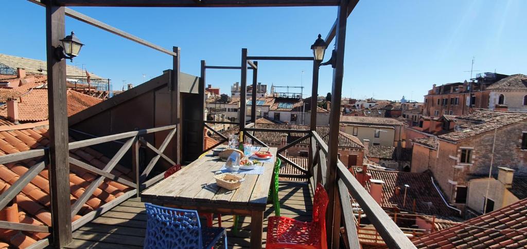 Balkon lub taras w obiekcie WellVenice Altana Top View