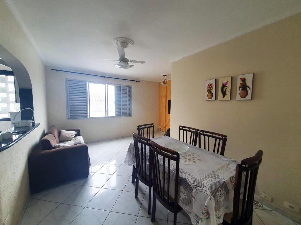  Apartamento confortável na orla da praia de Santos