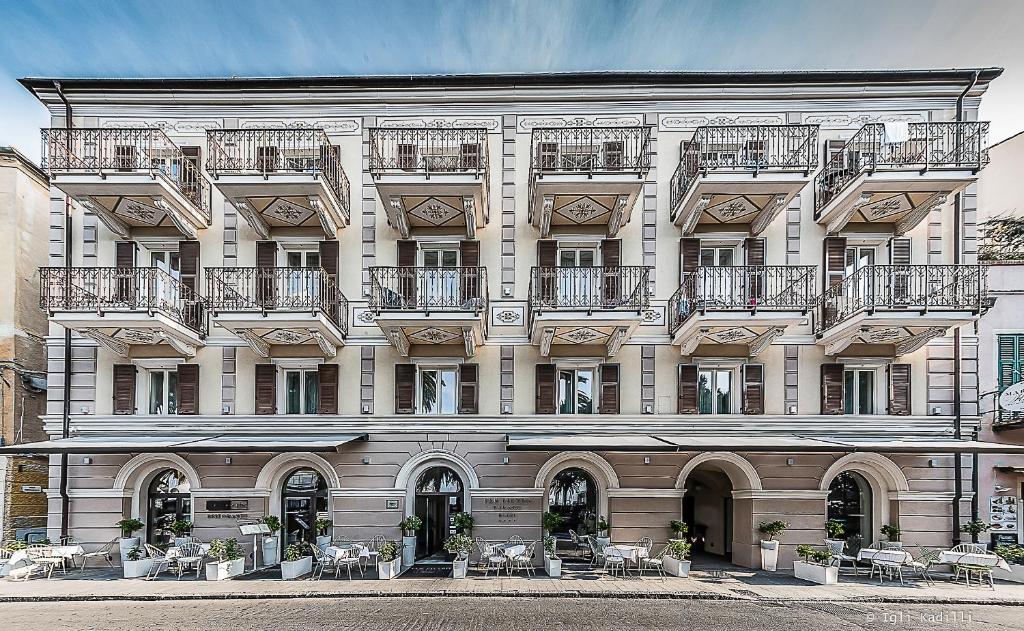Hotel San Pietro Palace, Finale Ligure – Prezzi aggiornati per il 2023