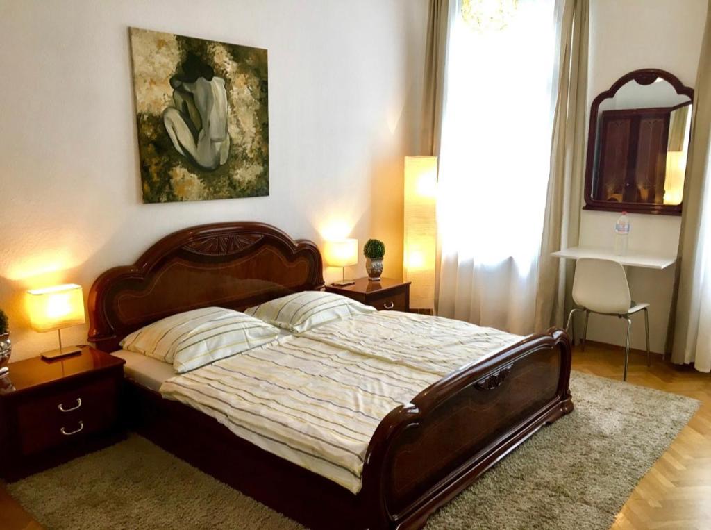 City Center Leipzig - One-Bedroom Apartment
