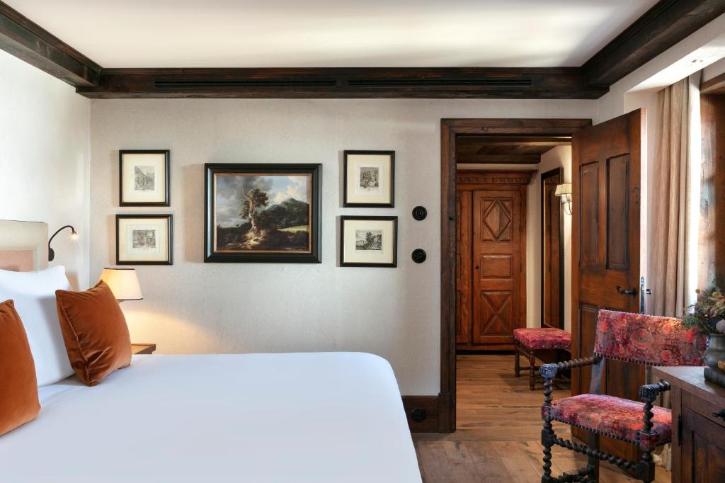 Airelles Val d'Isère - Deluxe Double Or Twin Room