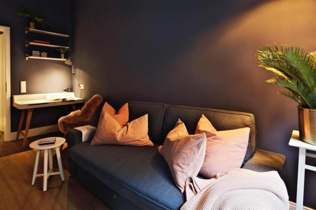 Chase Apartments-Boutiquehotel Style I - Ferienwohnung Mit 1 Schlafzimmer - über Einer Bar