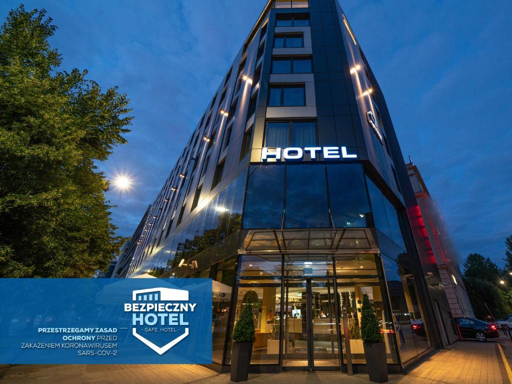 Certifikát, hodnocení, plakát nebo jiný dokument vystavený v ubytování Q Hotel Plus Wrocław