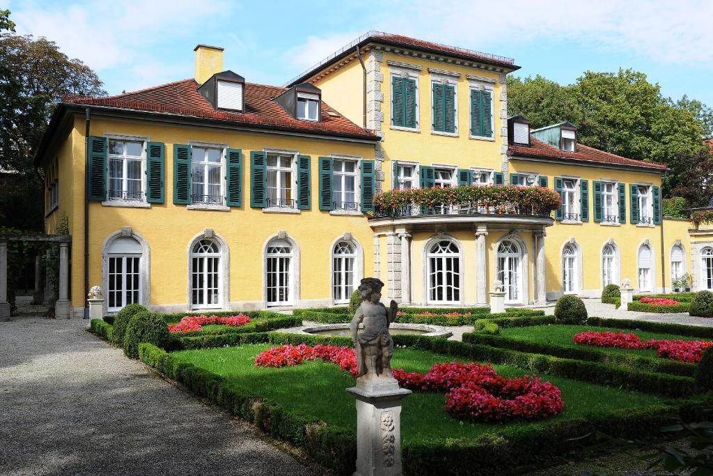 Zahrada ubytování Gästehaus der Katholischen Akademie in Bayern