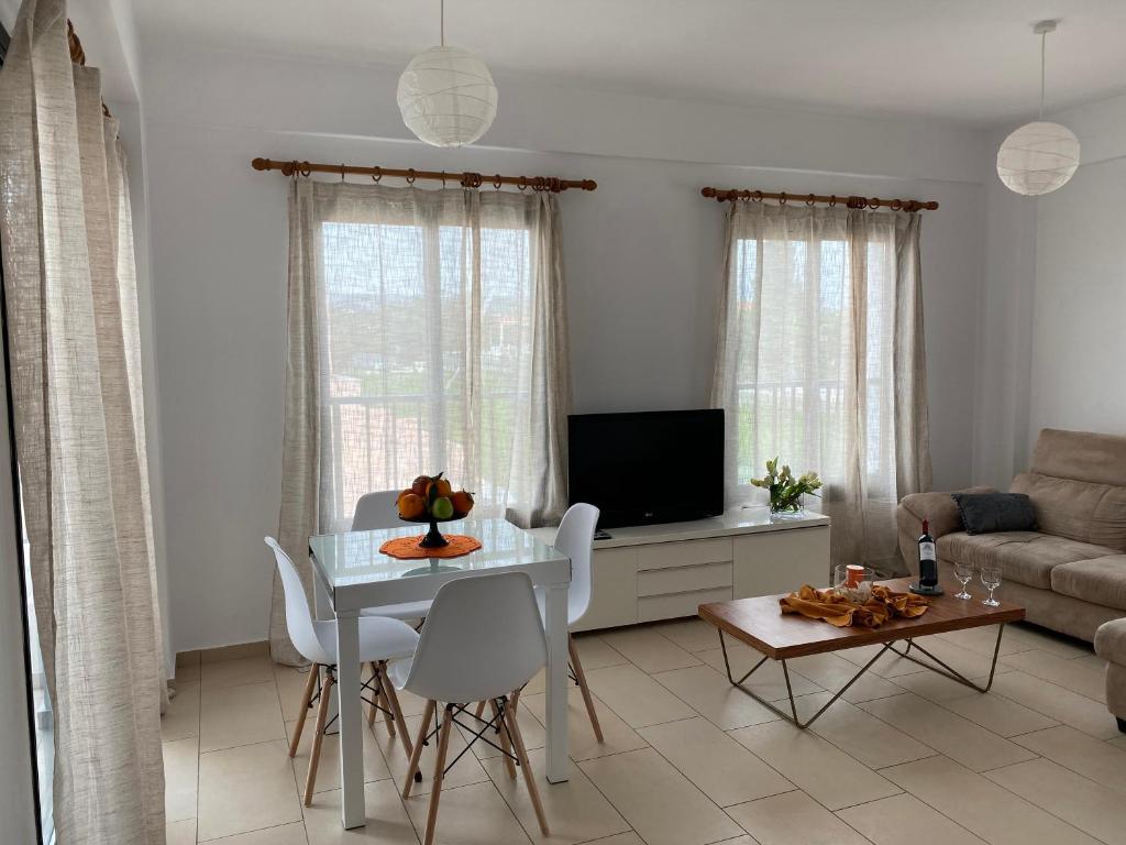 Seashell Apartments - Superior Apartment