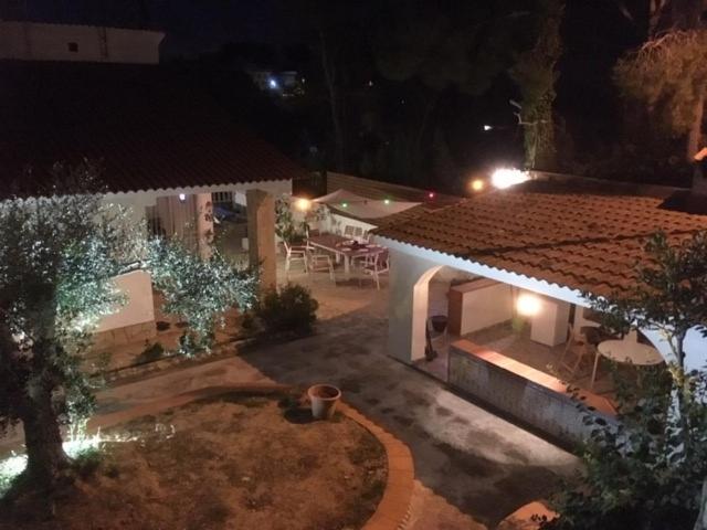 CASA DEL BOSQUE CON PISCINA EN SITGES, Sant Pere de Ribes ...