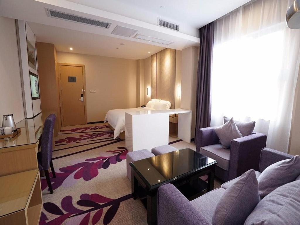 Lavande Hotel Qingyuan Flying Lake - Deluxe Suite