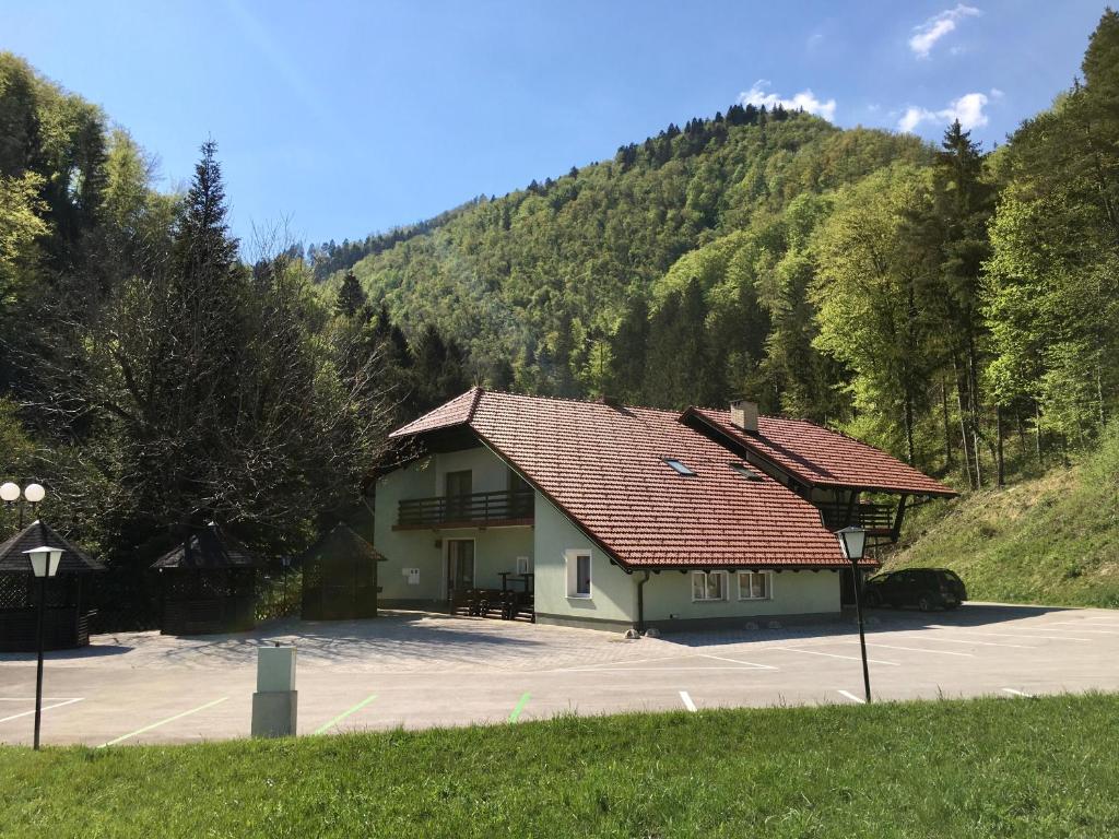 Příroda nedaleko penzionu