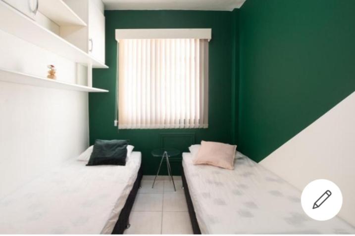  Apartamento próximo à Barra