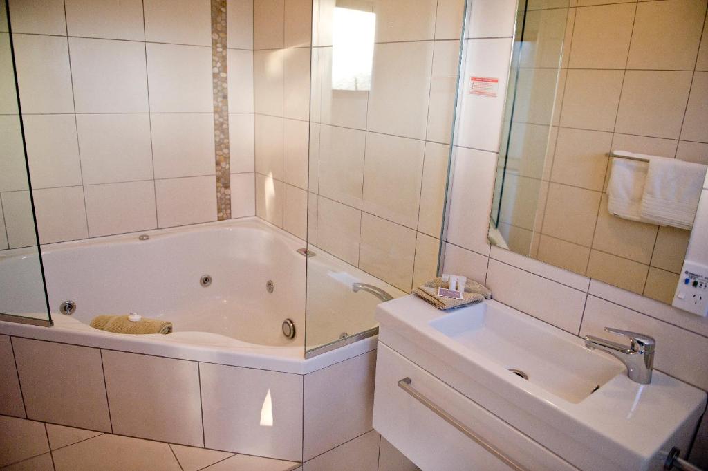 The Oceanside Motel - Resim 28