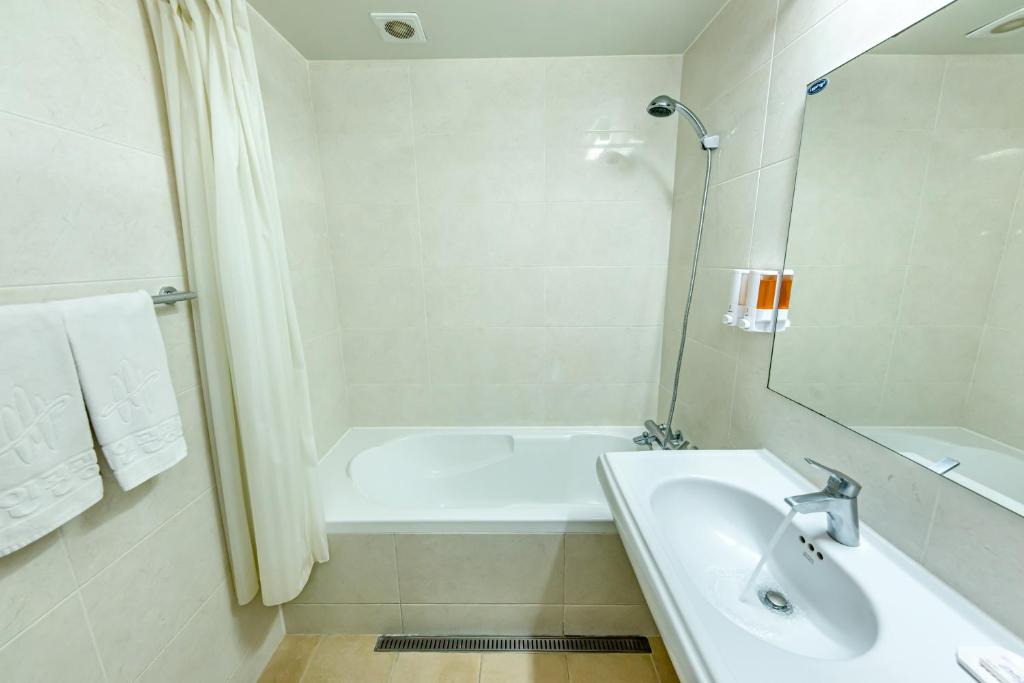 Samhaein Tourist Hotel - 家庭套房
