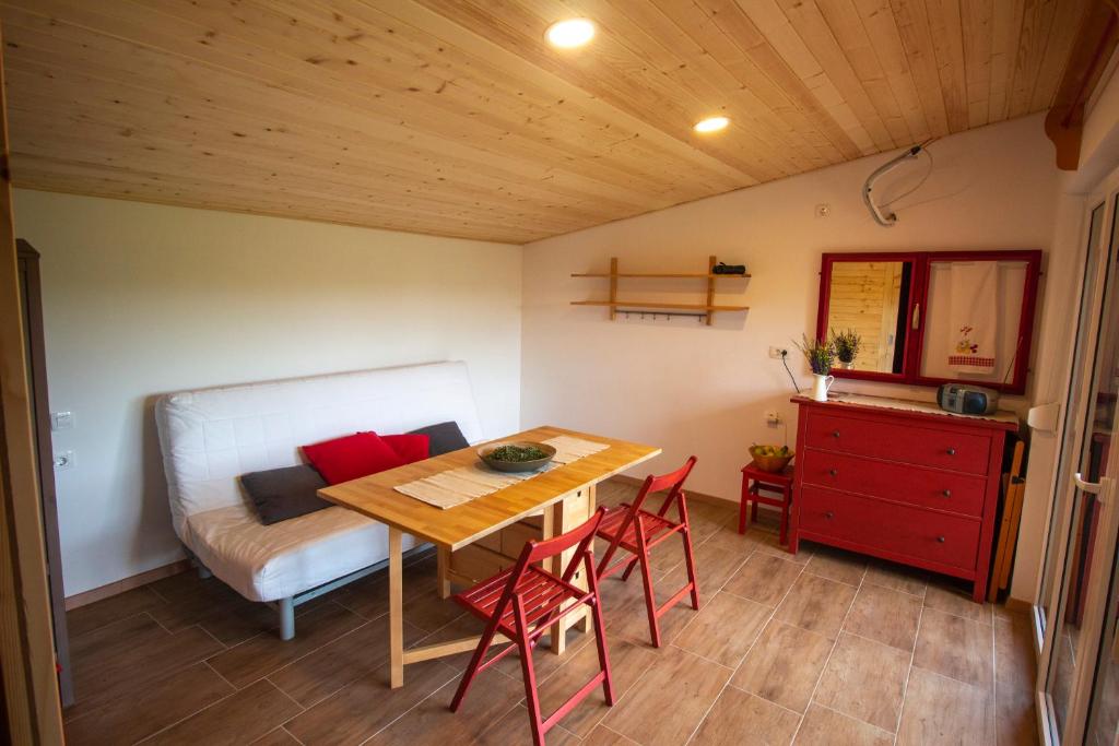 Kuchyň nebo kuchyňský kout v ubytování Log cabin Silec
