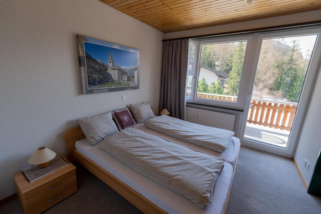 Postel nebo postele na pokoji v ubytování Panorama at Haus Waldheim! Nr 12