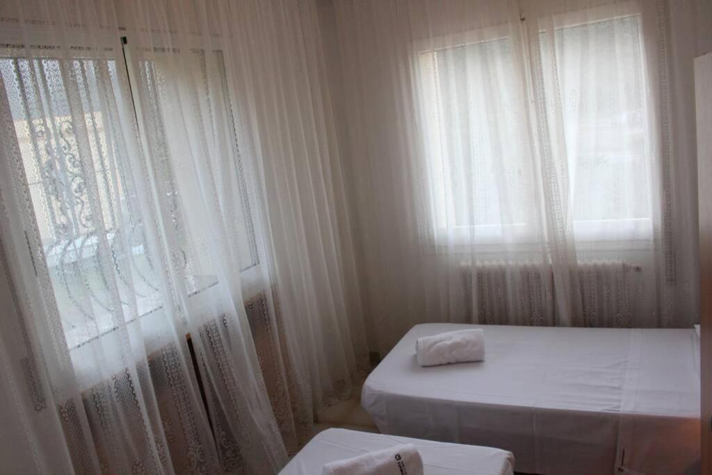 Postel nebo postele na pokoji v ubytování Brisa, apartamento de tres habitaciones B