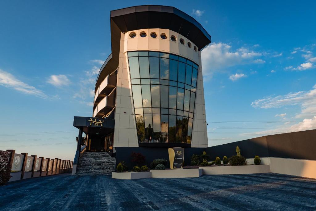Budova, kde se hotel nachází