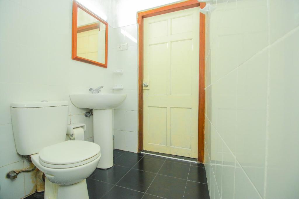 Koupelna v ubytování Hotel Nawathana