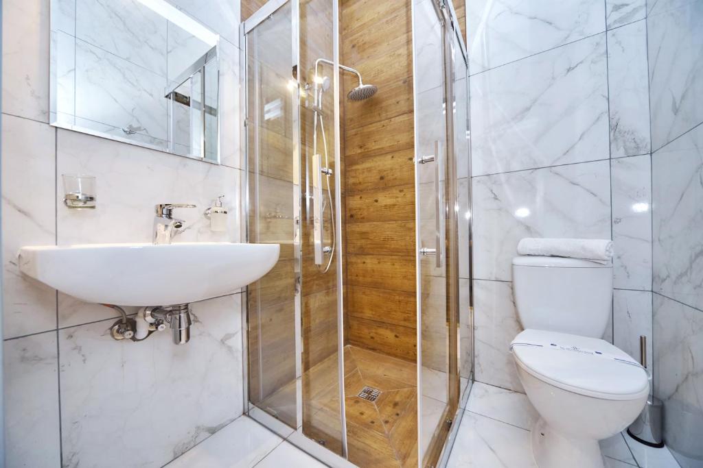 Koupelna v ubytování Hotel Buninn