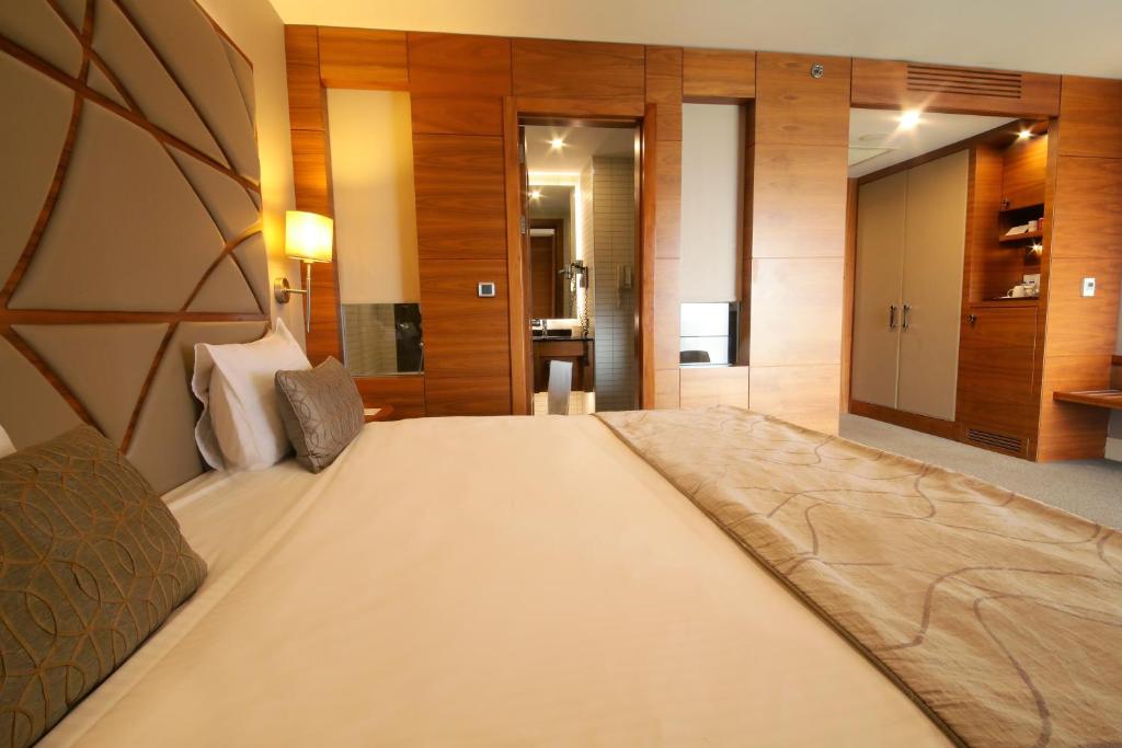 Cevahir Hotel Istanbul Asia - Superior Doppelzimmer Mit Landansicht