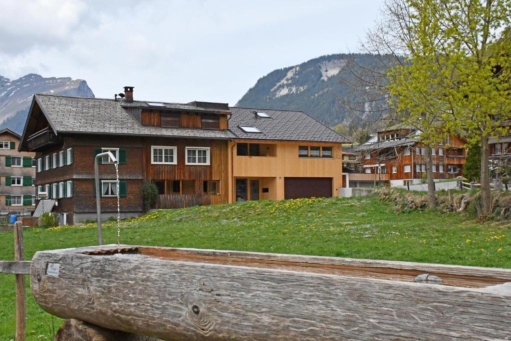 Nespecifikovaný výhled na hory nebo výhled na hory při pohledu z apartmánu