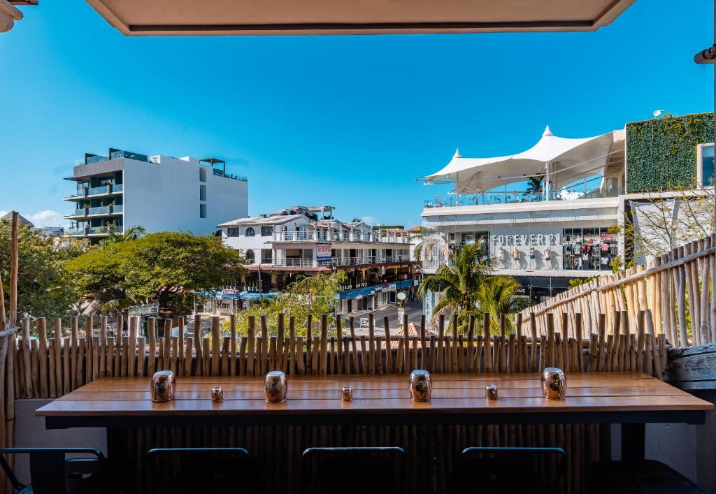 Caribbean Paradise Hotel & Spa - 5th Avenue photo