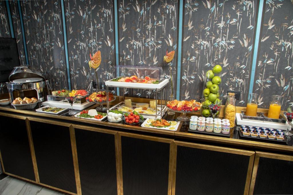 The Inn at the Spanish Steps Luxury Collection - Mario De' Fiori Suite - Resim 22