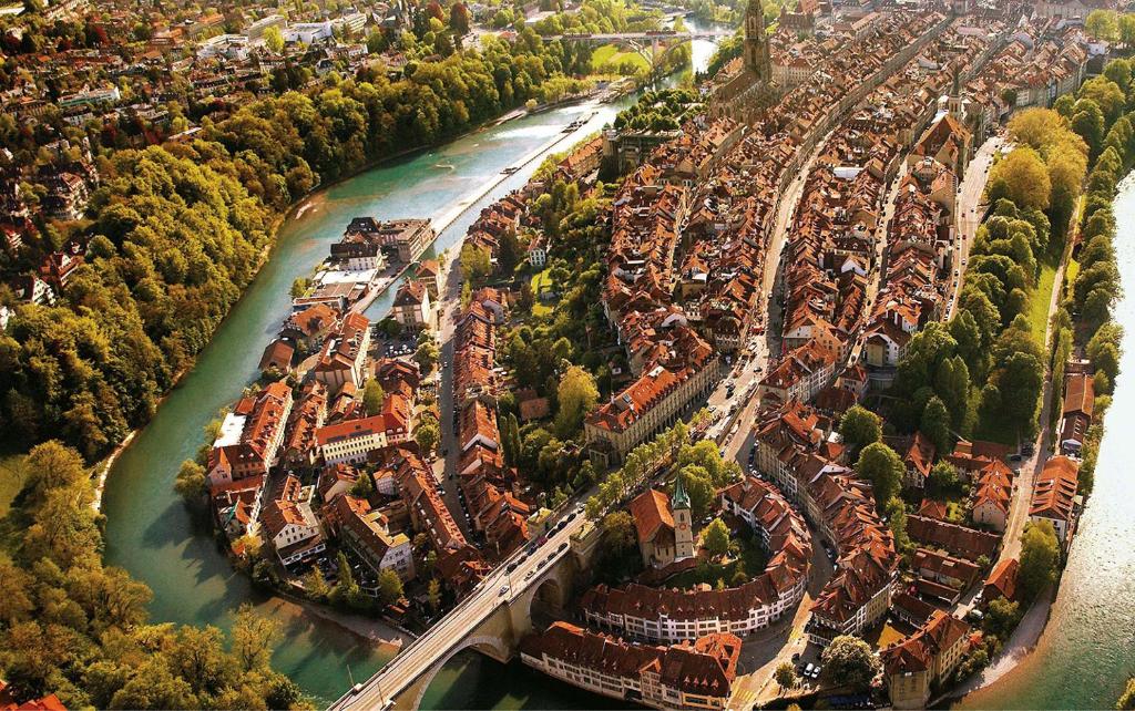 an aerial view of a city and a river at Le Bijou BK9 Presidential Suite in Bern