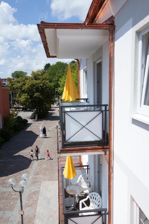 Balkón nebo terasa v ubytování Ferienwohnungen KUR-ECK