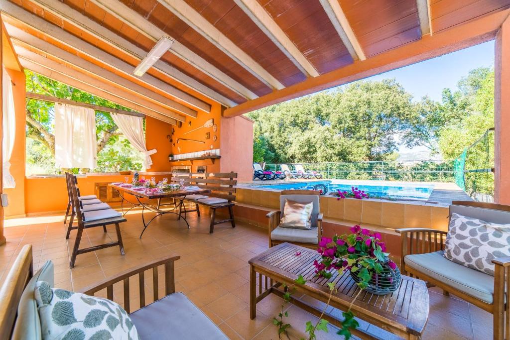 Bazén v ubytování Ideal Property Mallorca - Madona - Es Puig nebo v jeho okolí