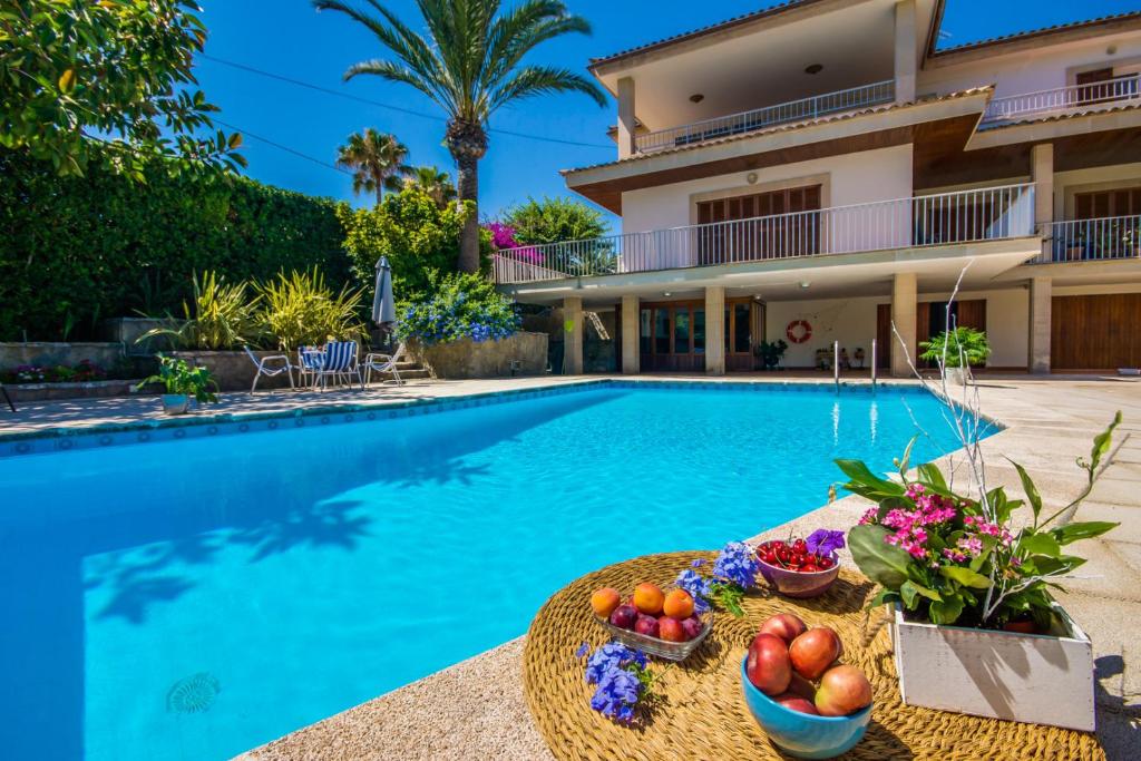 Bazén v ubytovaní Ideal Property Mallorca - Angelo alebo v jeho blízkosti