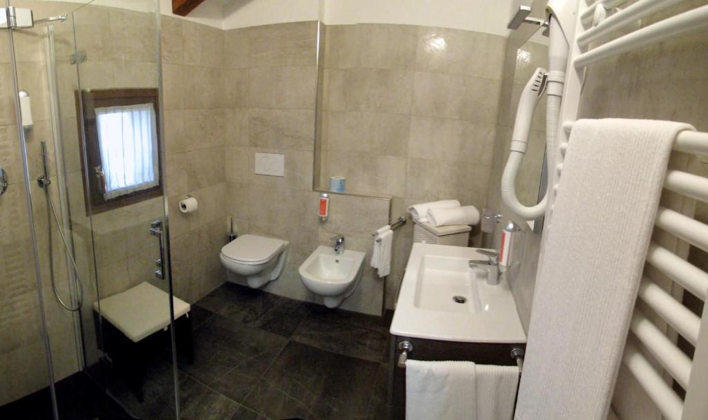 Zdjęcie z galerii obiektu La Baita D'Oro Ristorante Residence w mieście Monteduro