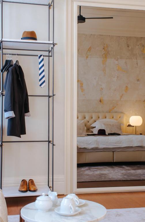 Castellano Hotel & Suites - 19