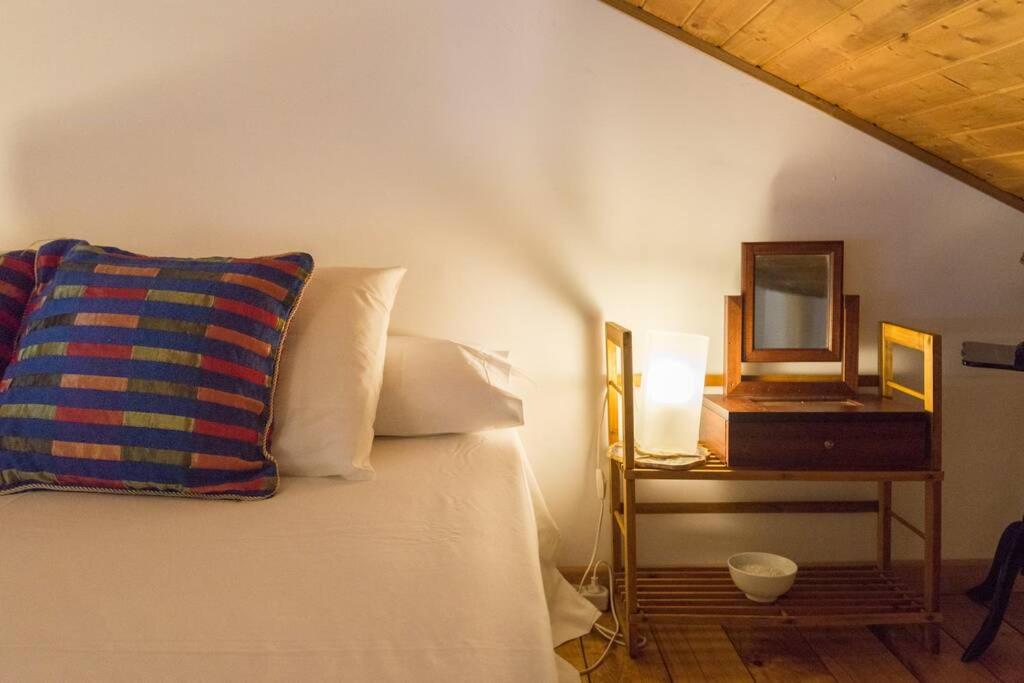 Posteľ alebo postele v izbe v ubytovaní TGH Acogedor Duplex en Málaga