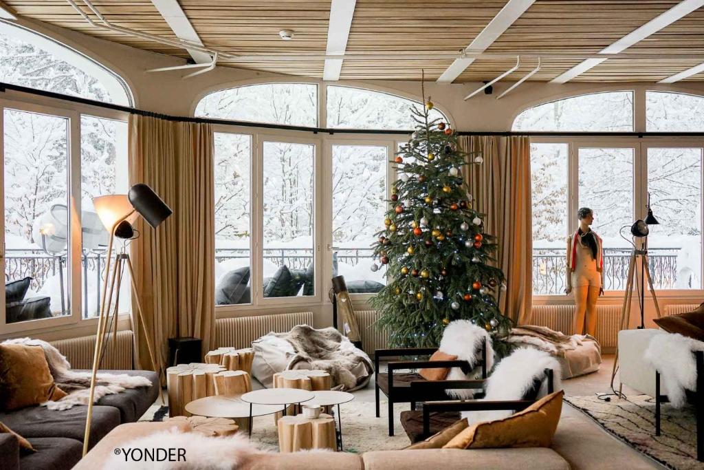 Posezení v ubytování La Folie Douce Hotels Chamonix