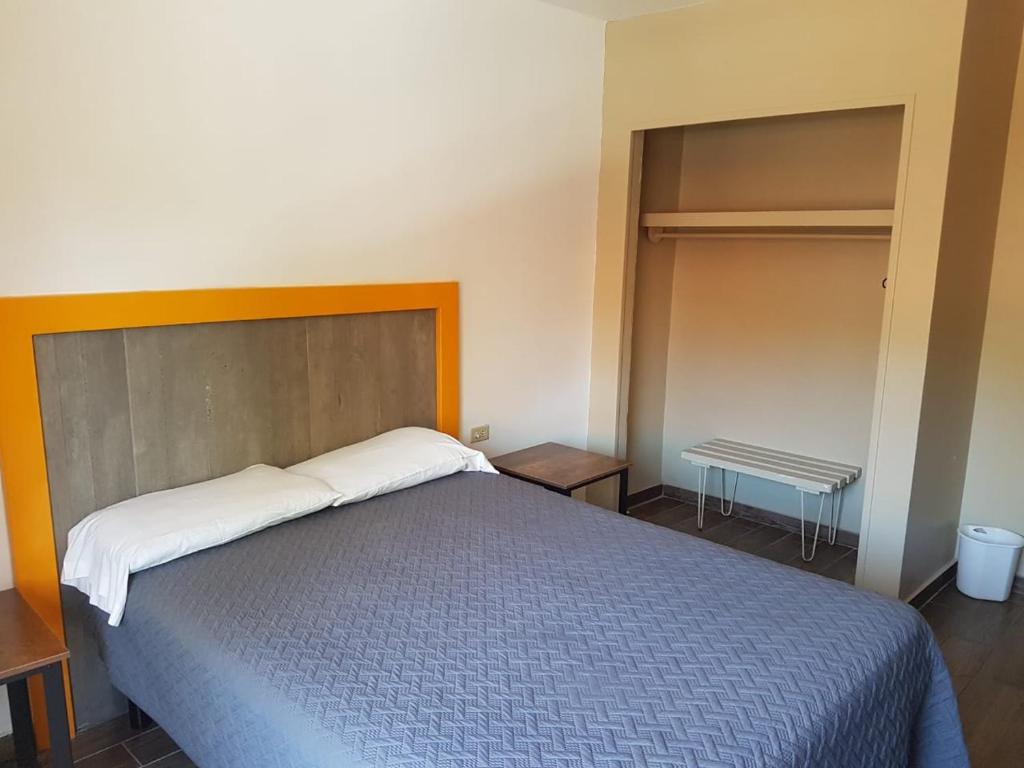Hotel Olivia - Deluxe Double Room