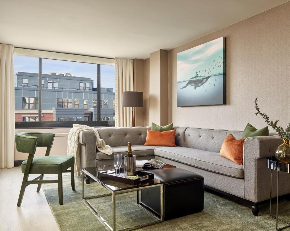Viceroy Washington DC - Viceroy King Suite