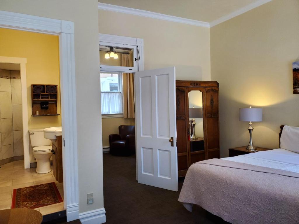 Hotel Ouray - for 12 years old and over - Suite De Luxe Lit King-Size