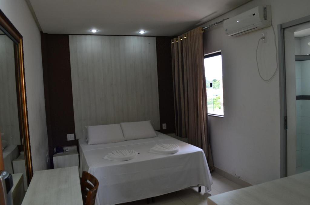  Hotel Universo