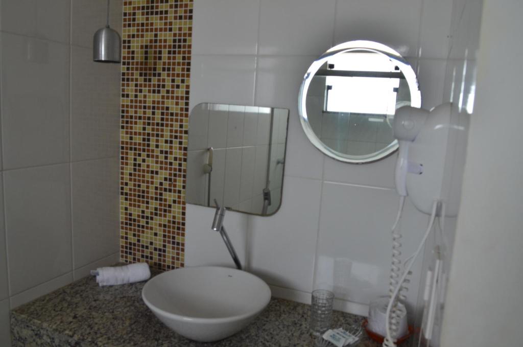  Hotel Universo
