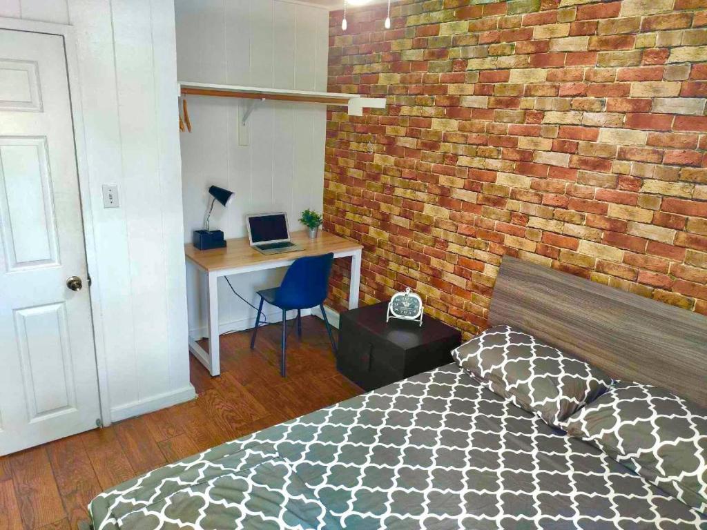 The Beach Waikiki Boutique Hostel photo