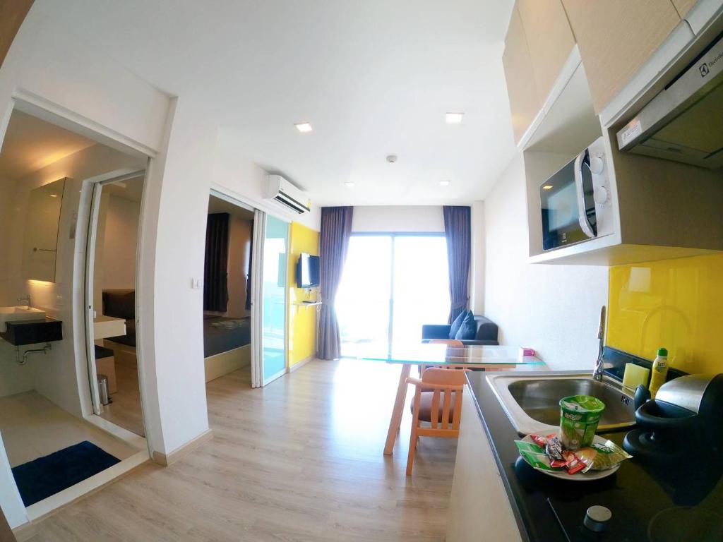 Sonrisa Srirachaที่พักติดทะเล - Appartement Avec Vue Sur Le Jardin