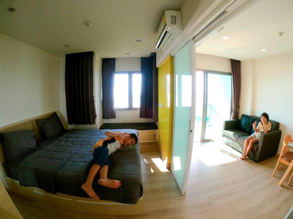 Sonrisa Srirachaที่พักติดทะเล - Salle Royale Avec Vue Sur La Mer