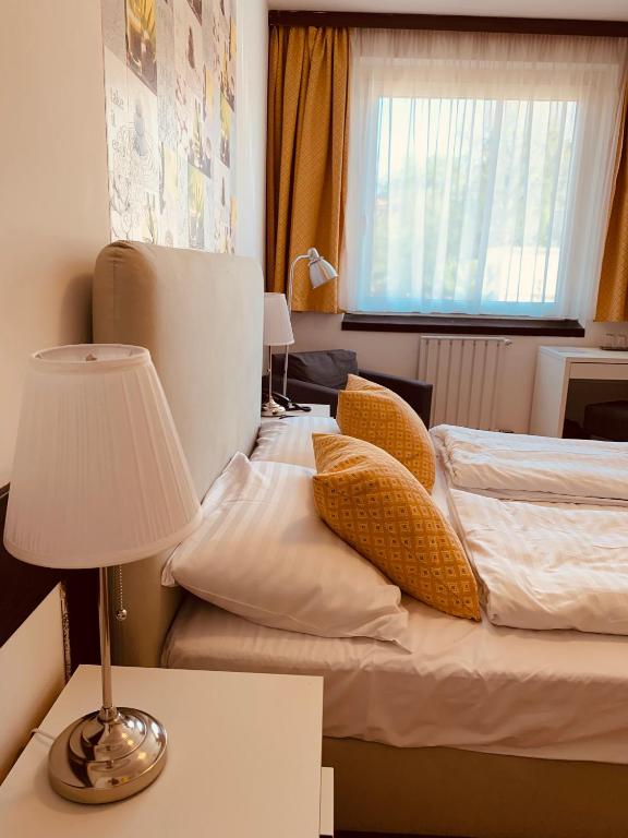Hotel Gloria Budapest City Center - Resim 12