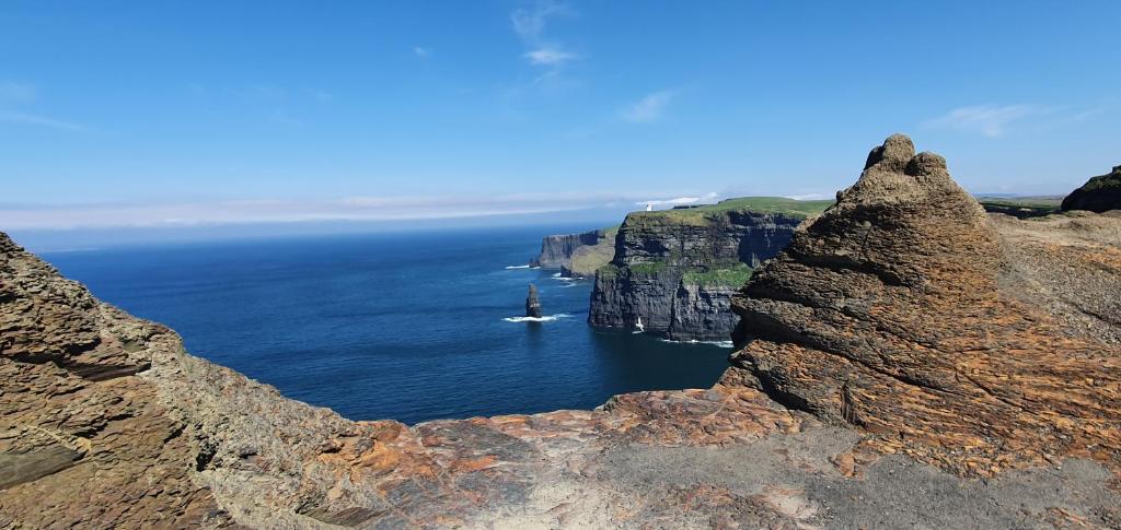 a view of the ocean from a cliff at Bay View House in Liscannor