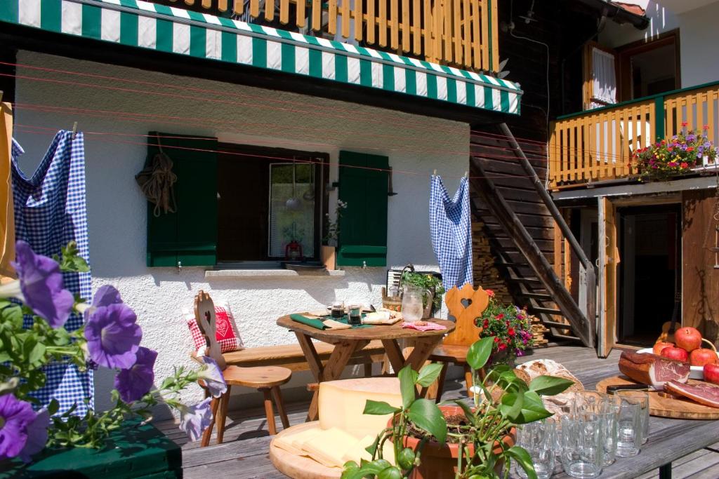 Balkón nebo terasa v ubytování Almhütte & Skihütte Kohlerhaus
