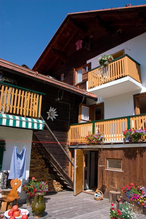 Balkón nebo terasa v ubytování Almhütte & Skihütte Kohlerhaus