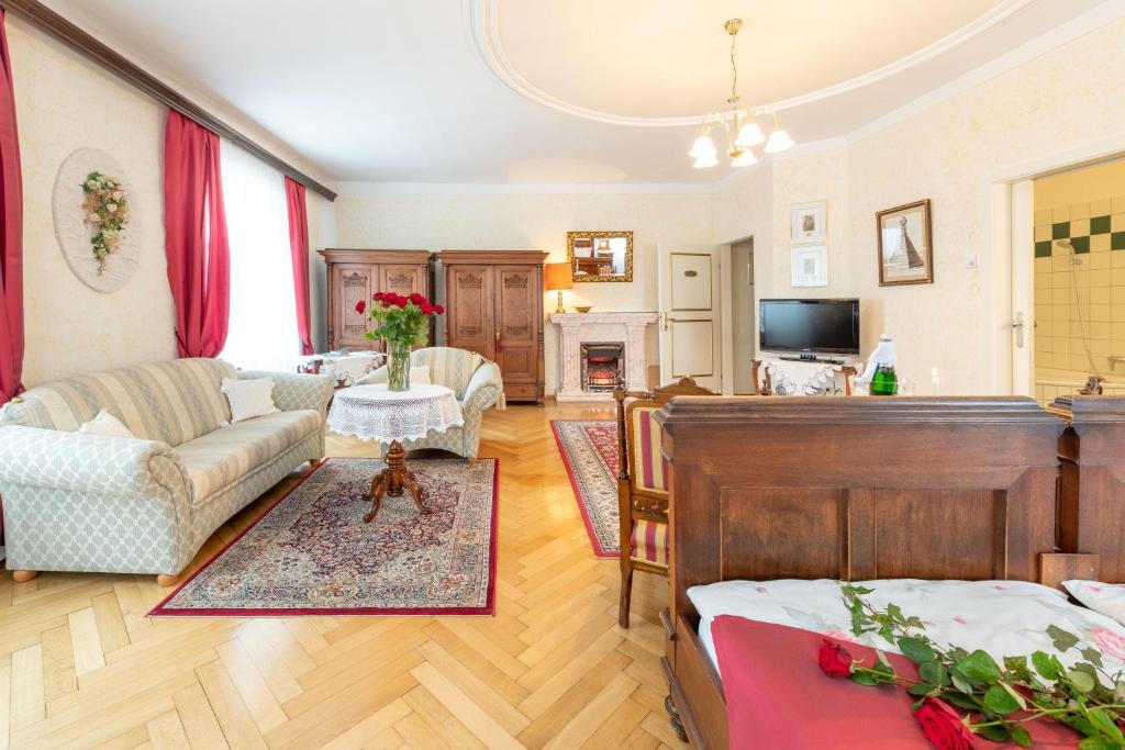 Posezení v ubytování Schlosshotel Rosenau Superior