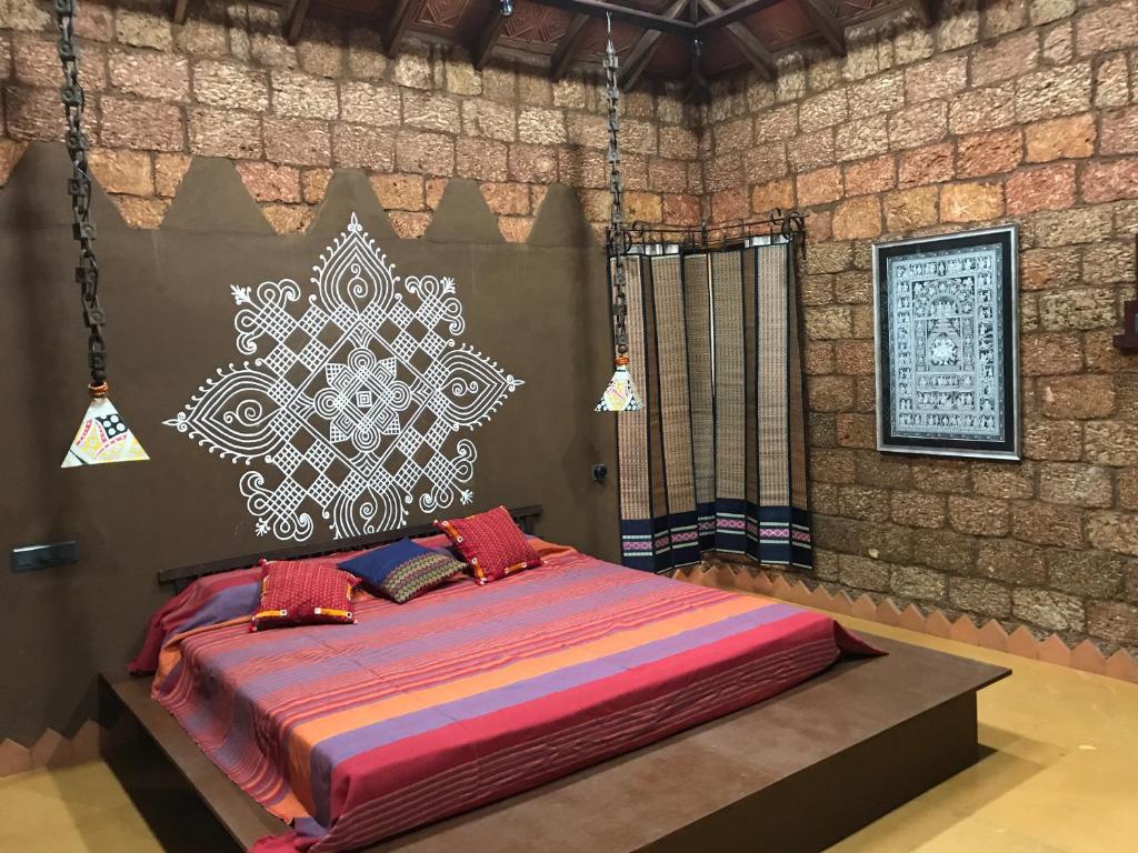 ATULYAM Farm - King Room Met Balkon