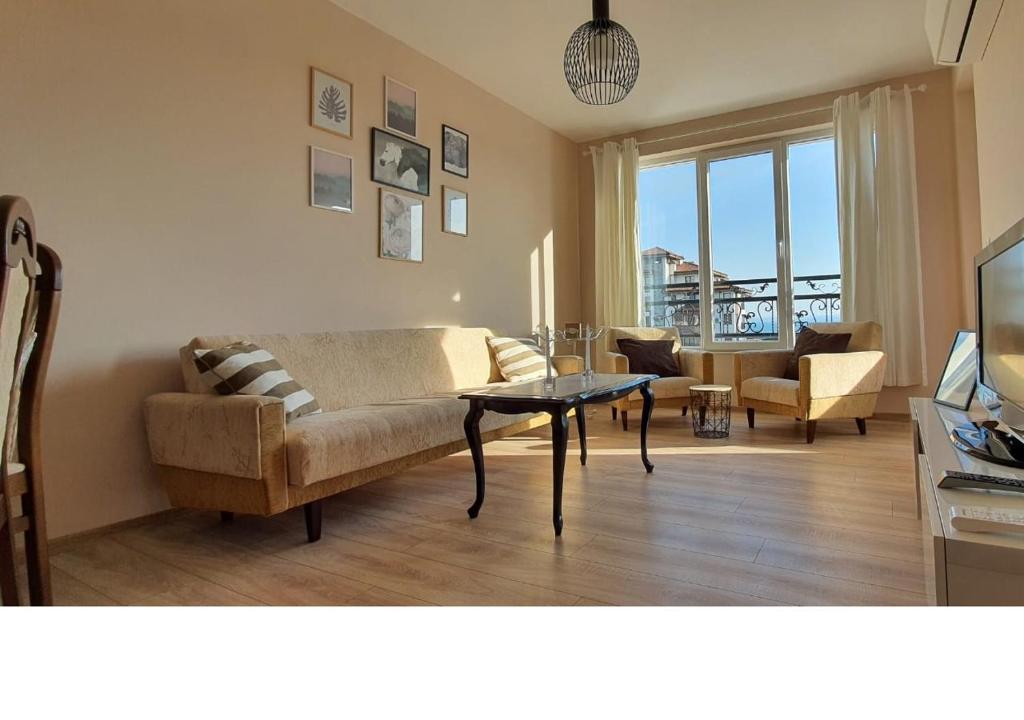 Billede fra billedgalleriet på K&K Beach Luxury i Burgas City