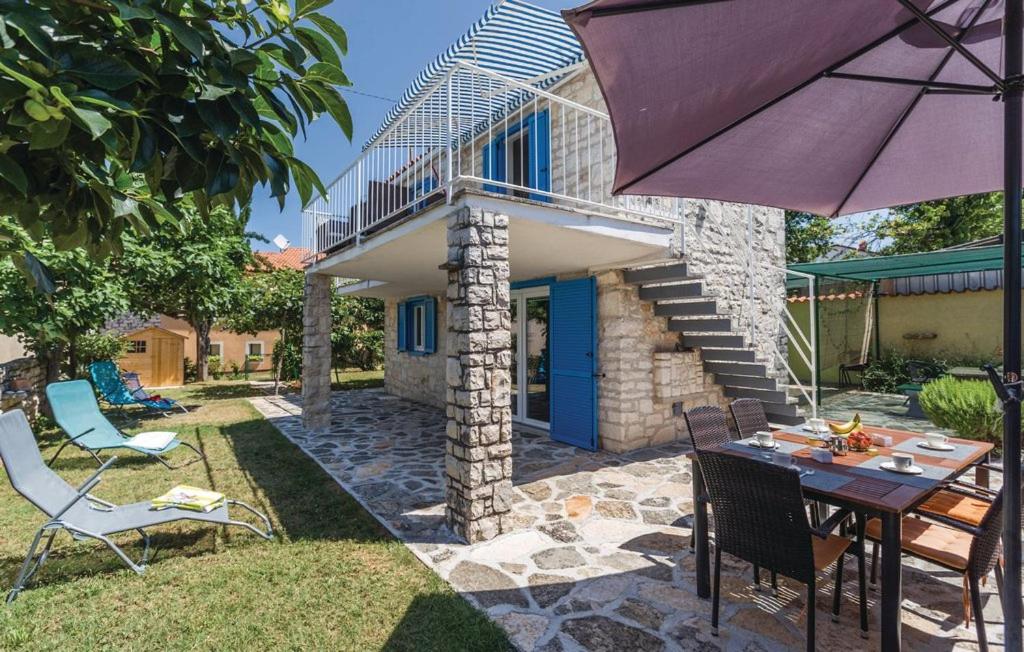 Vonkajšia záhrada v ubytovaní Casa Rocco