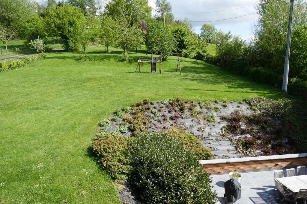 Zahrada ubytování B&B La ferme de Berwausault